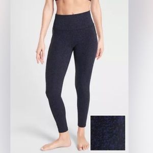 Athleta Salutation Stash II Pocket Gravel Tight